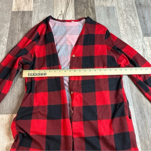 2XL Women’s Red Flannel Cardigan, Button Down - Picture 2 of 6